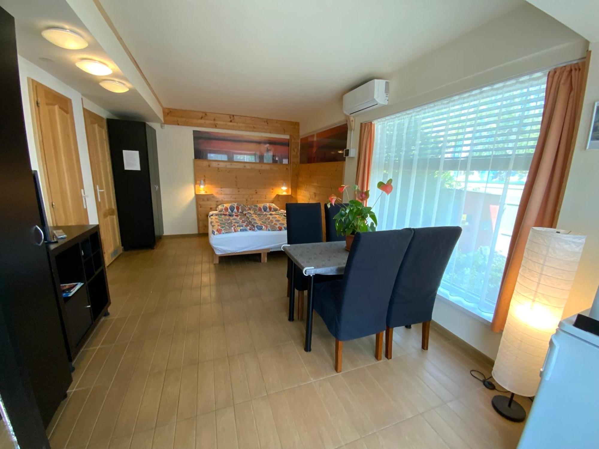 Elso Fecske Apartmanok Σίοφοκ Εξωτερικό φωτογραφία