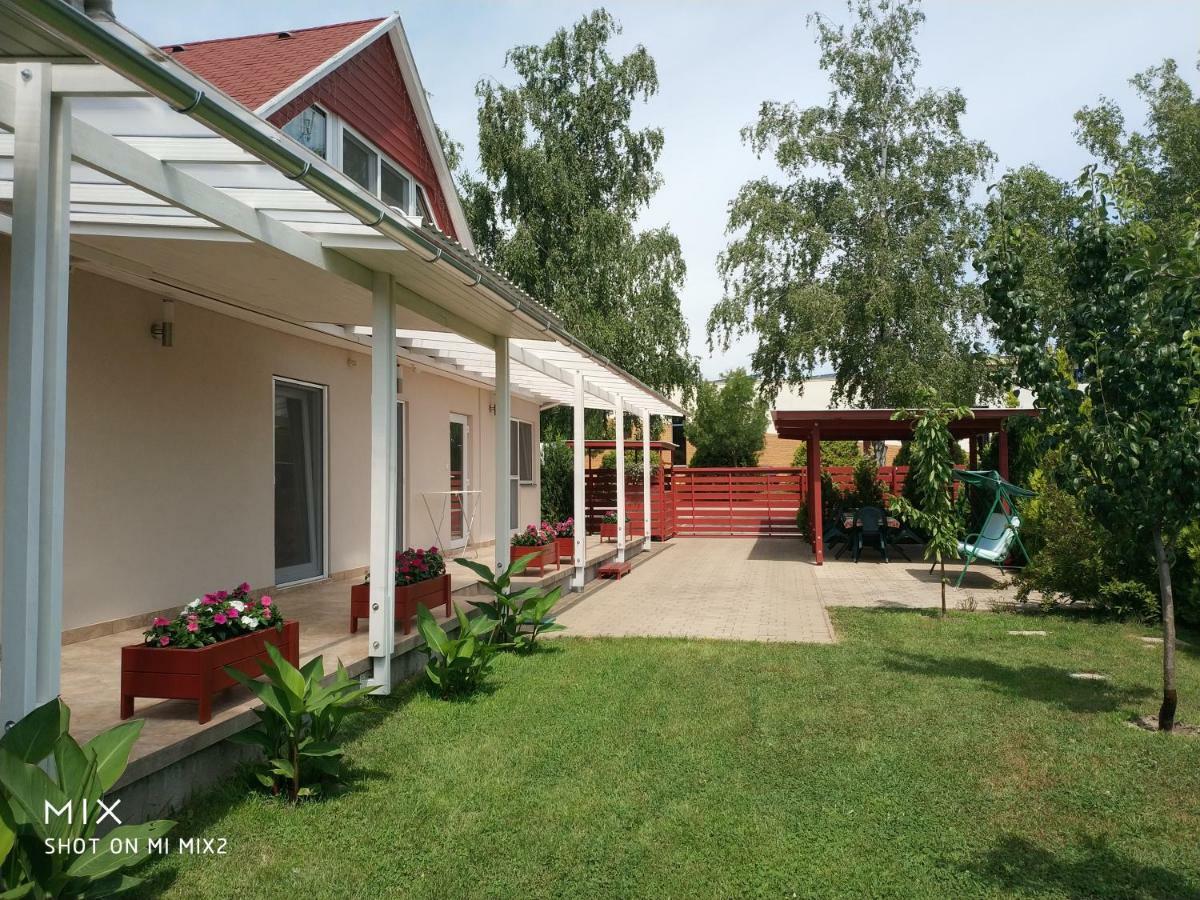 Elso Fecske Apartmanok Σίοφοκ Εξωτερικό φωτογραφία